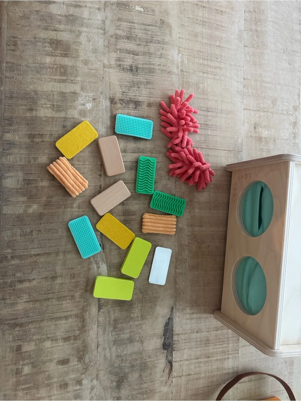 Lovevery sensory box